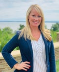 Holly Andrzejewski Real Estate Agent at Pearson Smith Realty