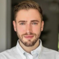 Devin Schneider Real Estate Agent at Momentum Realty