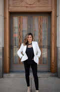 Tracy Mills Real Estate Agent at REALTY ONE GROUP NEXT DOOR