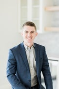 Bennett Arey Real Estate Agent at Tracy Arey Real Estate