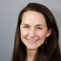 Autumn Donnelly Real Estate Agent at Douglas Elliman Real Estate