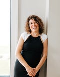 Melanie Sutton Real Estate Agent at RE/MAX Heritage