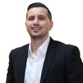 Bryan Cruz Real Estate Agent at Realty ONE group West