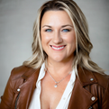 Jennifer Daniels Real Estate Agent at RE/MAX Professionals