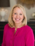 Sandra Daniels Real Estate Agent at Harry Norman Forbes Global Real Estate