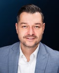 Luis Carlos Real Estate Agent at Center Real Estate
