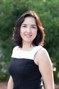 Anna Fine Real Estate Agent at Coldwell Banker | Realty
