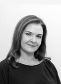 Esther Amador Real Estate Agent at ONE Sotheby's International Realty