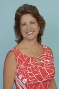 Lora Jones Real Estate Agent at McCoy Freeman Real Estate