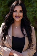 Courtney Botelho Real Estate Agent at Engel & Völkers