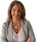 Laura Coll Real Estate Agent at United Realty Group