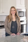 Kelly Stetler Real Estate Agent at Compass