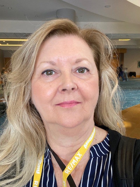 Elaine Johnson avatar