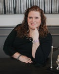 Lori Crosley Real Estate Agent at Century 21 Scheetz