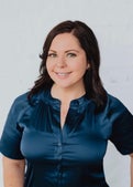 Nicole Hallman Real Estate Agent at Realty One Group