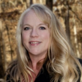 Trisha Graves Real Estate Agent at Allen Tate