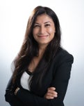 Iram Awan Real Estate Agent at Realty Connect Usa