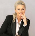 Elizabeth Steele Real Estate Agent at Realty One Group MVP