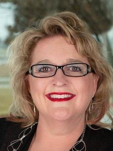 Lisa Henry-Weaver avatar