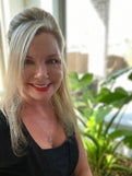 Teresa Von Real Estate Agent at AmeriPlex Realtors, Inc. - Keller Williams Realty
