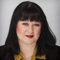 Denise Graves Real Estate Agent at Phyllis Browning Company