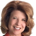 Vickie Hogan Real Estate Agent at Re/max Center